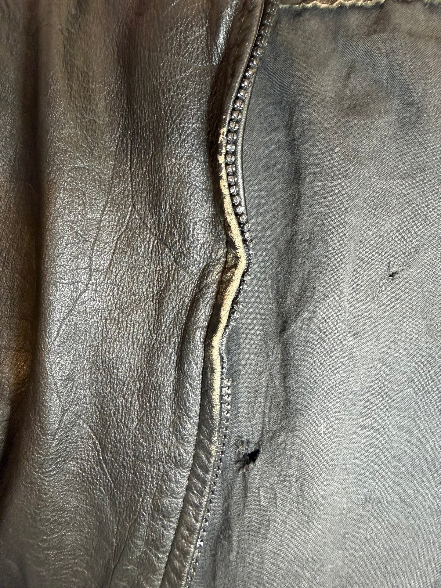 Vintage Harley-Davidson Leather Bomber Jacket – “An American Legend” - Size Large